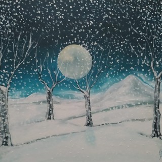 Occhi all’insù per la luminosissima Luna piena della Neve