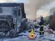 Corteolona: rogo divora autoarticolato, intervengono i Vigili del fuoco Corteolona: rogo divora autoarticolato, intervengono i Vigili del fuoco
