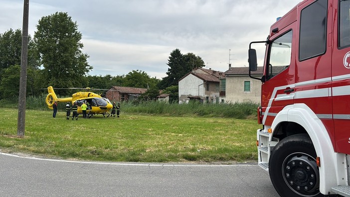 Olevano: donna 68enne investita da un treno, trasportata in gravi condizioni con l'elicottero al San Matteo