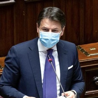 Conte incassa la fiducia della Camera sulla crisi
