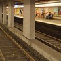 Scippi e rapine fuori dalla metro, due arresti a Milano Scippi e rapine fuori dalla metro, due arresti a Milano