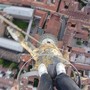 Novara: due ragazzi si arrampicano sulla Cupola Antonelliana per un selfie, denunciati dalla polizia locale