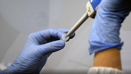 Covid, il vaccino italiano ReiThera somministrato da Settembre