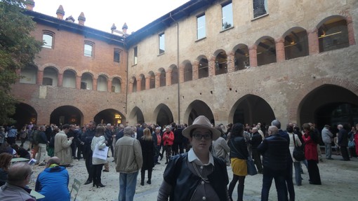 Marcella Milani ha inaugurato EXIT Viaggio negli hotel abbandonati del Pavese