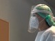 Coronavirus: risalgono i decessi, più della metà sono in Lombardia