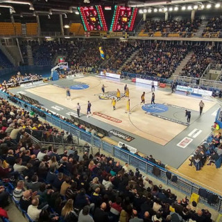 Basket serie A2, pubblico al palaELAchem: +25% nel 2024/25 con oltre 41 mila presenze