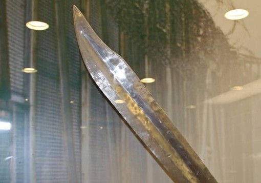 Gallarate: 31enne marocchino impugna il machete e minaccia i vicini