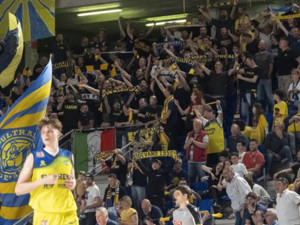 Basket serie B, Salieri:"Serve durezza e continuità, gara-1 di un playoff è sempre la più importante"