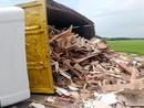 Ceretto: camion si ribalta sulla provinciale 26, strada chiusa per alcune ore. Feriti lievemente due 36enni