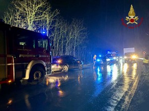 Belgioioso: si ribalta con l'auto sulla provinciale 234, ferito un 22enne