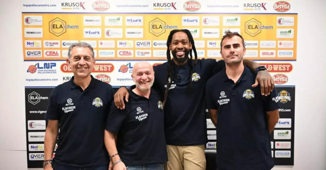 Basket serie A2, Freeman si presenta: "Lavoro per farmi trovare pronto sin da domenica Basket serie A2, Freeman si presenta: "Lavoro per farmi trovare pronto sin da domenica
