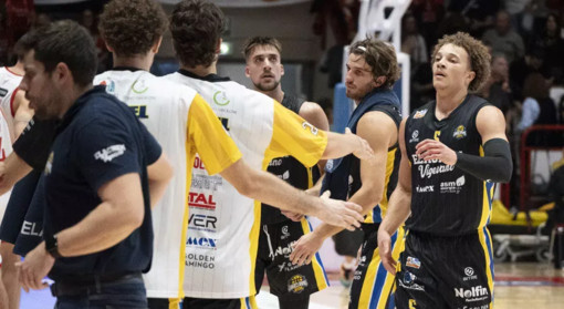 Basket serie A2: il palaELAchem si scalda per l' arrivo di Forlì, Salieri: "Servono carattere e sostanza "