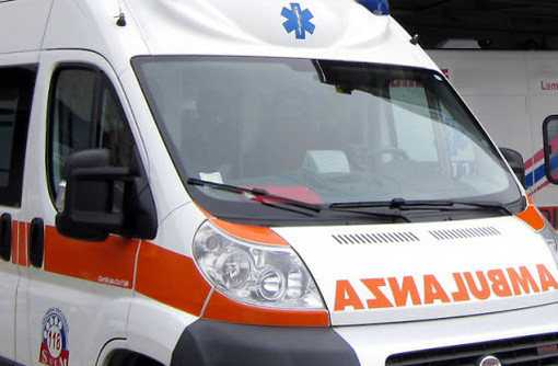 Vimodrone: sviene per incendio in casa, carabiniere entra e lo salva Vimodrone: sviene per incendio in casa, carabiniere entra e lo salva