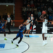 (PHOTOCREDIT: DERTHONA BASKET)