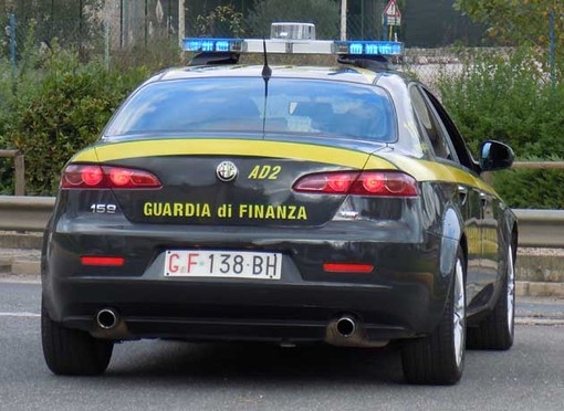 Vende immobili ma non paga il fisco: scoperta evasione fiscale per oltre 2 milioni di euro Vende immobili ma non paga il fisco: scoperta evasione fiscale per oltre 2 milioni di euro