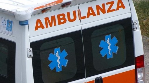 Vigevano: fiammata di ritorno da una tubazione del gas, operaio 62enne ustionato