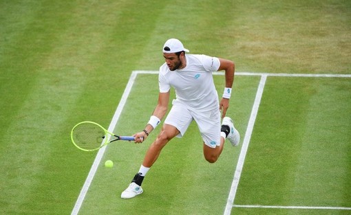 Berrettini addio a Wimbledon: è positivo al Covid Berrettini addio a Wimbledon: è positivo al Covid