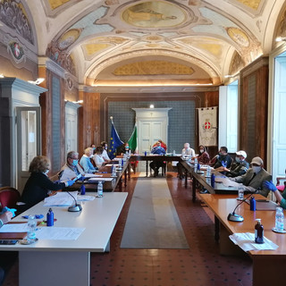 Broni, bonus comunali per i commercianti: si parte con un fondo da 48mila euro