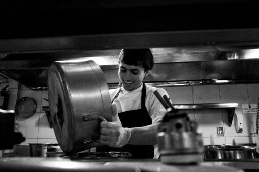 Come si cucina al ristorante? 5 tecniche di cottura da conoscere Come si cucina al ristorante? 5 tecniche di cottura da conoscere