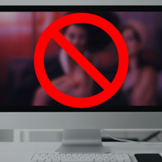 Stretta sui siti hard: dal 12 novembre accesso solo con verifica