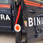 Pavia: controlli alla stazione dei treni. Denunciato un 27enne per porto abusivo di arma