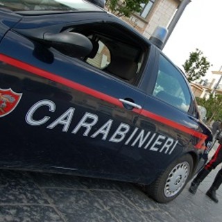 Vigevano: allerta i carabinieri per un ordigno esplosivo davanti a casa, ma è un falso allarme, denunciato un 71enne