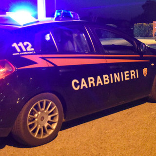 Cilavegna: in preda ai fumi dell'alcol minaccia i genitori con un coltello dopo una lite, denunciato un 39enne