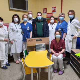 Donazione di quattro televisori alla Pediatria dell’Ospedale Civile di Vigevano