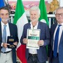Ron premiato da Regione Lombardia con la Rosa Camuna. &quot;Autore di brani indimenticabili che sono poesia e musica”