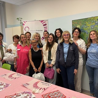 La forza e il sorriso e AmOS inaugurano i laboratori di bellezza per "Mamme e Figlie" presso l'Oncologia del San Matteo di Pavia