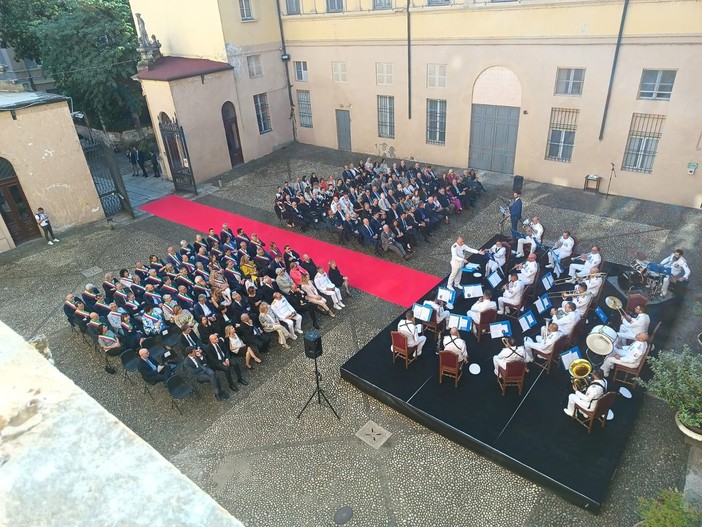 Pavia, a palazzo Malaspina si è esibita per la prima volta la fanfara della marina militare