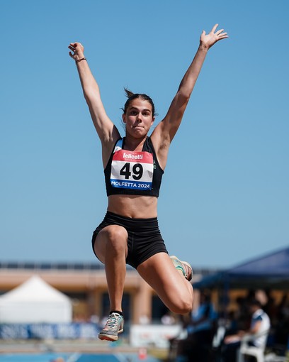 Atletica Vigevano, Francesca Bertolotti vola a 5,82 metri nel salto in lungo