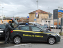 Vercelli, scoperta un'autofficina abusiva: attrezzature sequestrate e guai per il titolare