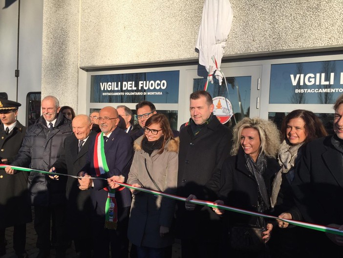 - (FOTOGALLERY) - Mortara: inaugurata la caserma dei vigili del fuoco al polo logistico
