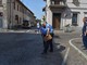 Turbigo: automobilista investe cane e rovescia il passeggino con la bimba di un anno Turbigo: automobilista investe cane e rovescia il passeggino con la bimba di un anno
