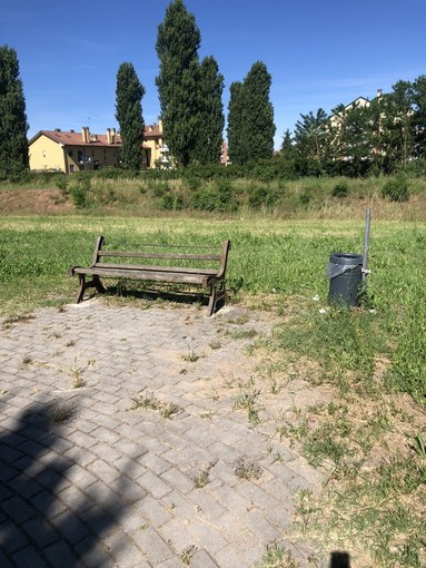 Abbiategrasso, Largo Donatello: un parco dimenticato? La segnalazione di un nostro lettore