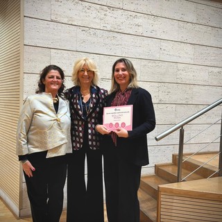 Pavia, San Matteo: &quot;Un ospedale a misura di donna&quot;. Confermati 3 bollini rosa