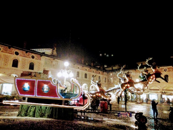 – FOTOGALLERY - a Vigevano arriva il Natale