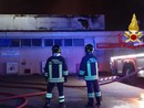 Milano: incendio in mercato ortofrutticolo, bruciati tre capannoni