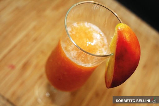 MercoledìVeg di Ortofruit: oggi prepariamo 'sorbetto Bellini'