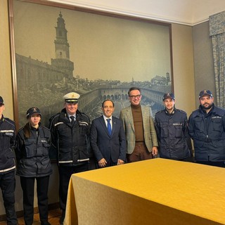 Vigevano: rafforzati i controlli della Polizia locale per le festività natalizie. Assunti quattro nuovi agenti