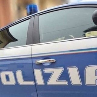 Pavia, scontro auto-volante Polizia: tre feriti