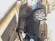 Pavia: tenta di uscire dal parcheggio con l'auto, ma sfonda il muretto e precipita per circa 4 metri in un fossato della clinica Morelli Pavia: tenta di uscire dal parcheggio con l'auto, ma sfonda il muretto e precipita per circa 4 metri in un fossato della clinica Morelli