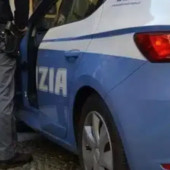 Voghera, la Polizia di Stato stringe il cerchio intorno al responsabile di molteplici rapine e furti con strappo in città Voghera, la Polizia di Stato stringe il cerchio intorno al responsabile di molteplici rapine e furti con strappo in città