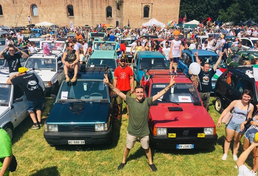 Vigevano: un estimatore organizza mega raduno per i 40 anni della Fiat Panda. Parte del ricavato andrà alla Croce Rossa
