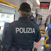 Abbiategrasso: spaccio in stazione: tre arresti, sequestrati droga e soldi Abbiategrasso: spaccio in stazione: tre arresti, sequestrati droga e soldi