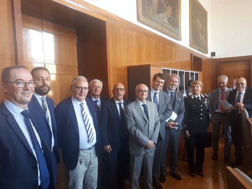 Reati ambientali, la Procura generale di Milano firma il protocollo di intesa con Arpa Lombardia