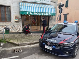 Chignolo Po, ruba il fondo cassa in un negozio di alimentari ma viene individuato e arrestato dai carabinieri