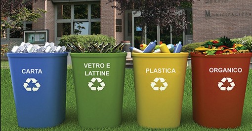 Distribuzione dei sacchetti per la raccolta rifiuti nel comune di Gambolò