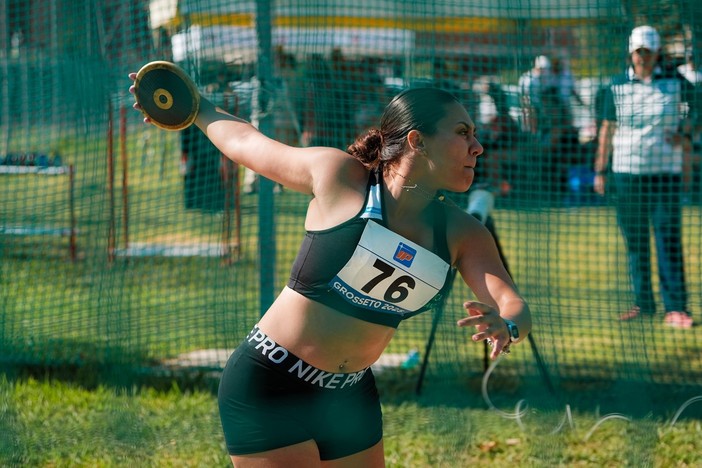 Atletica, ai campionati italiani juniores e promesse individuali: bene le vigevanesi Sofia Tralli e Beatrice Visconti nel lancio del disco